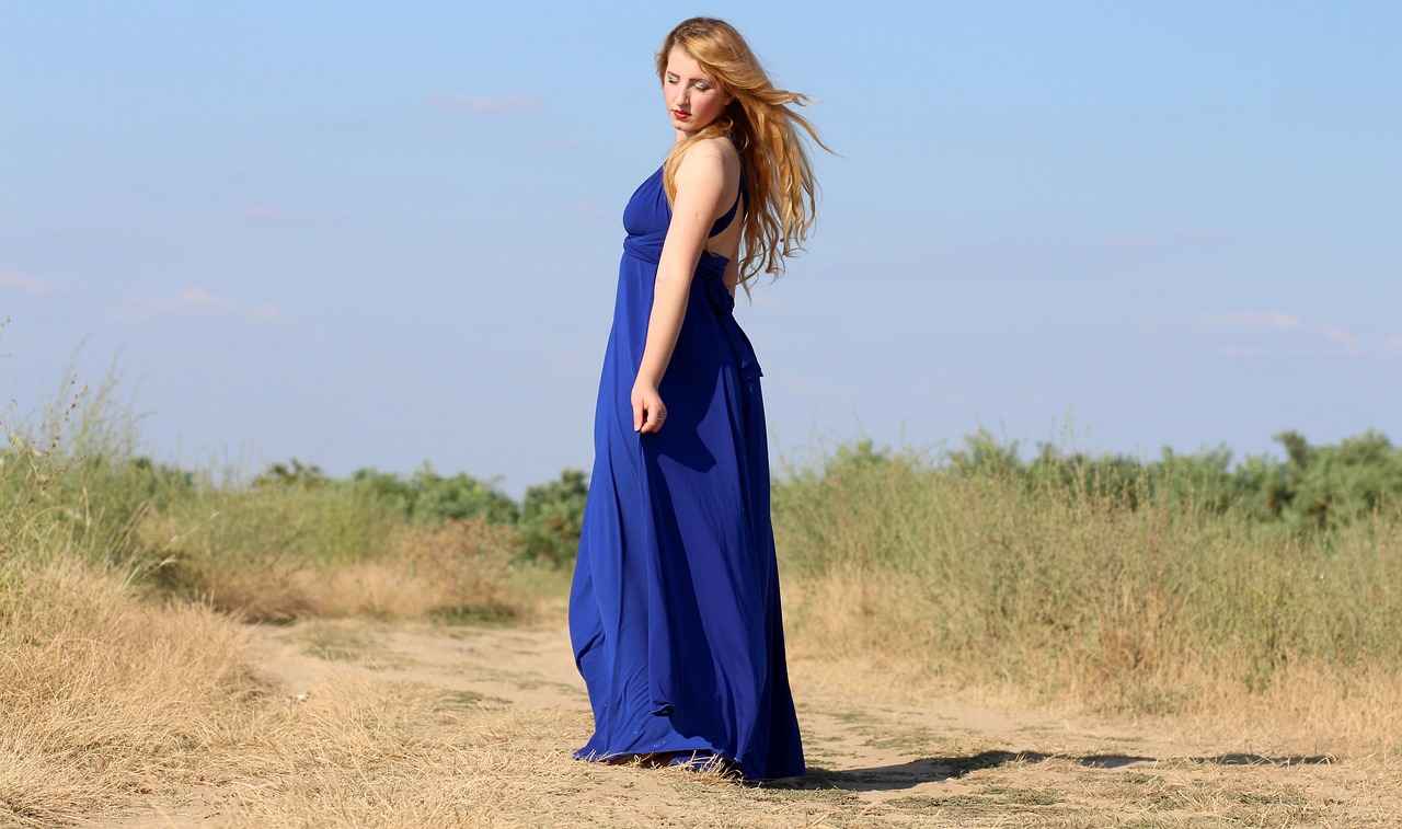 How Did Emma Stone's Dress Influence Fashion Trends?