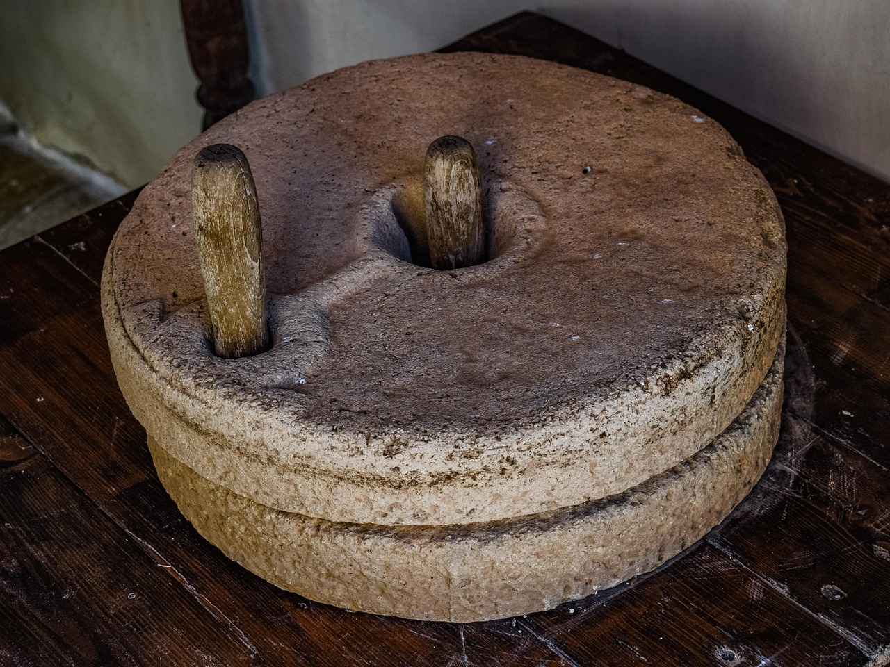 Emma Stone in Crazy Stupid Love: The Romantic Comedy That Stole Hearts 2 What Are the Key Themes in Crazy, Stupid, Love?