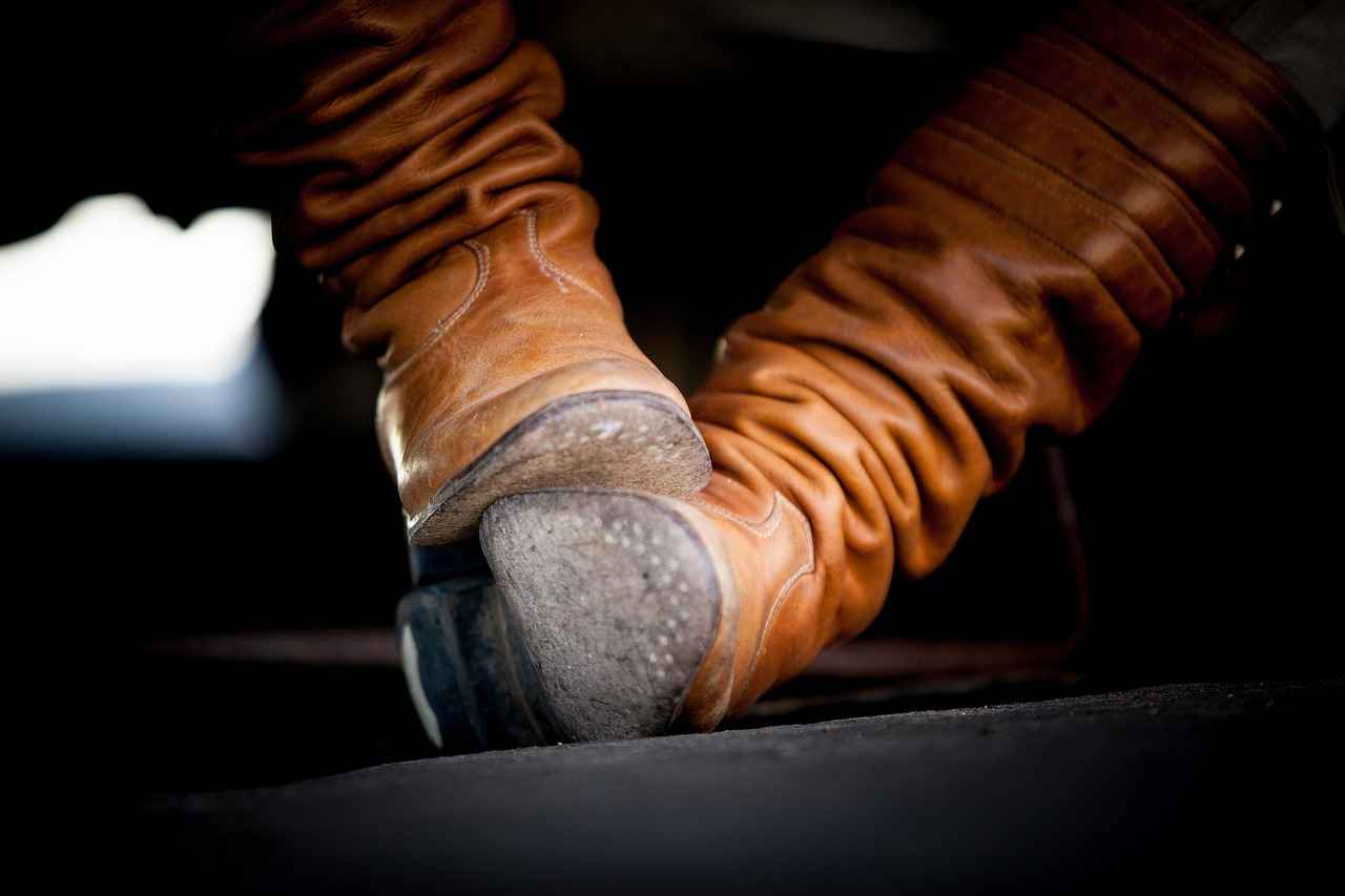 Emma Stone Toes: Fans Can't Get Enough of Her Red Carpet Footwear 1 Emma Stone Toes: Fans Can't Get Enough of Her Red Carpet Footwear